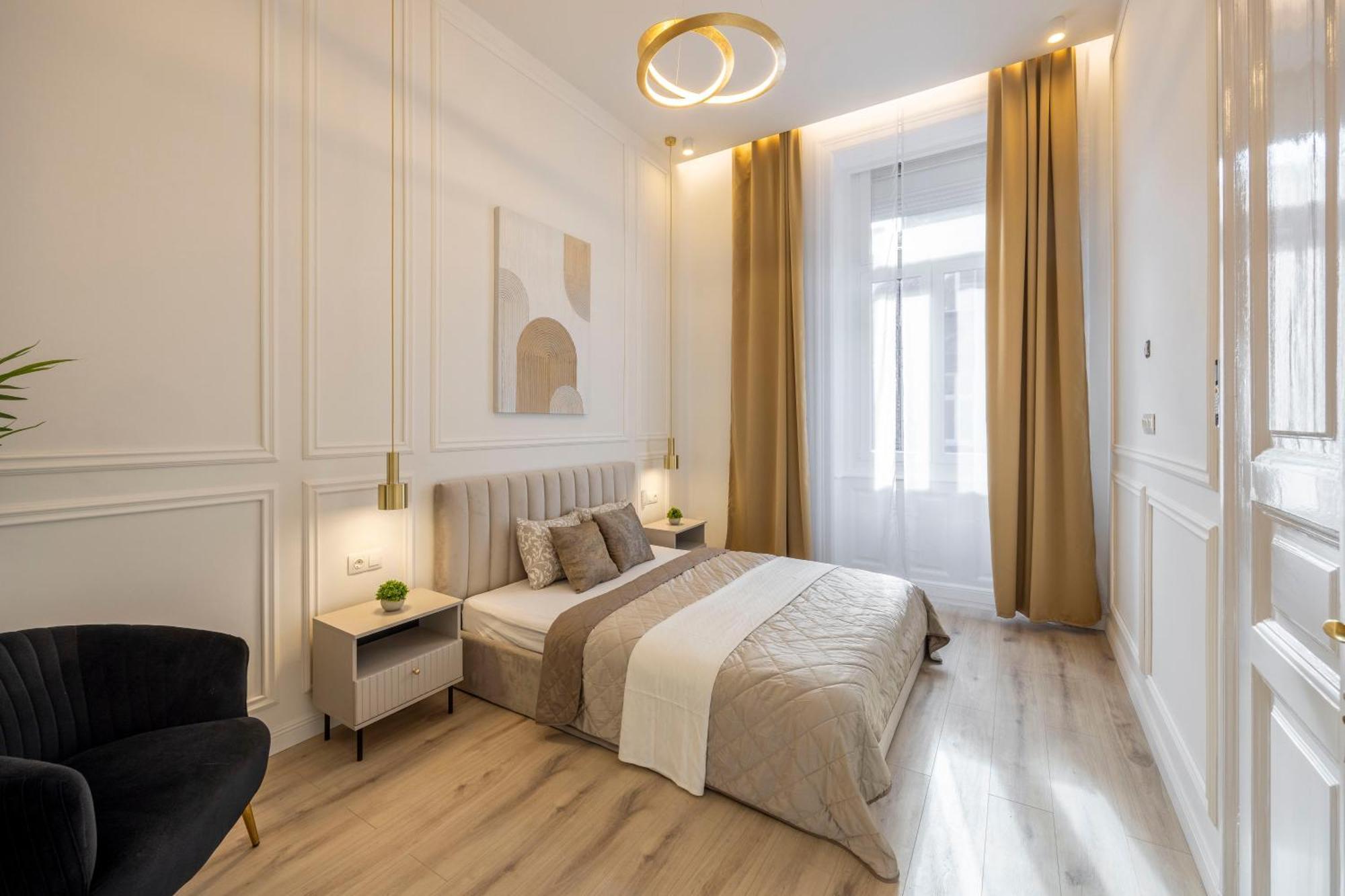 Exclusive & Prestigious W/ Balcony Appartamento Budapest